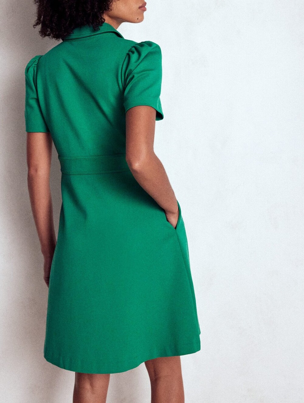 BODEN Nicolette Ponte Short Dress Bear Grass Green Size 2 US - Picture 3 of 8